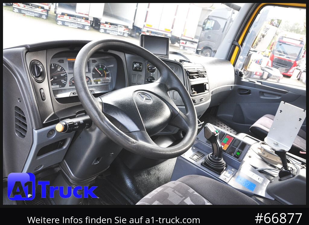 KAMAG Kamag Wiesel, Umsetzer, Rangierer, 40Km/h, - Konteinerveduk/ Tõstukiga veoauto: pilt 3 KAMAG Kamag Wiesel, Umsetzer, Rangierer, 40Km/h, - Konteinerveduk/ Tõstukiga veoauto: pilt 3