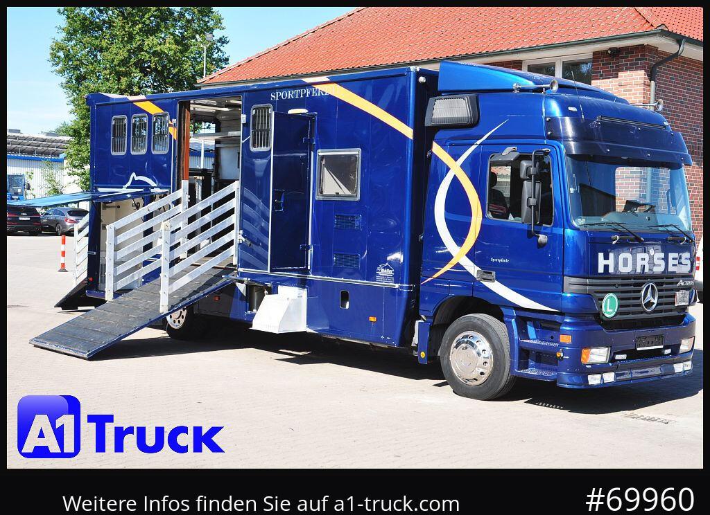 MERCEDES-BENZ 1831 LL 6 Pferde Wohnmobil TV Küche Dusche - Hobuseauto: pilt 1 MERCEDES-BENZ 1831 LL 6 Pferde Wohnmobil TV Küche Dusche - Hobuseauto: pilt 1