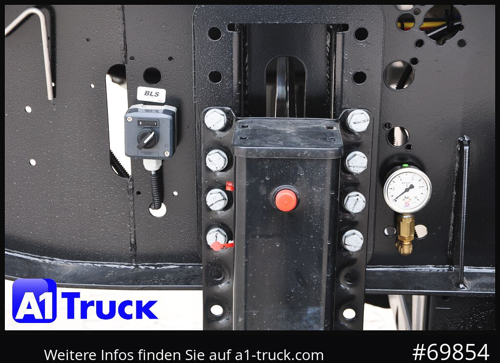 REISCH Mega 28m³ Lift Stahl SAF Hardox - Kallur-poolhaagis: pilt 2 REISCH Mega 28m³ Lift Stahl SAF Hardox - Kallur-poolhaagis: pilt 2