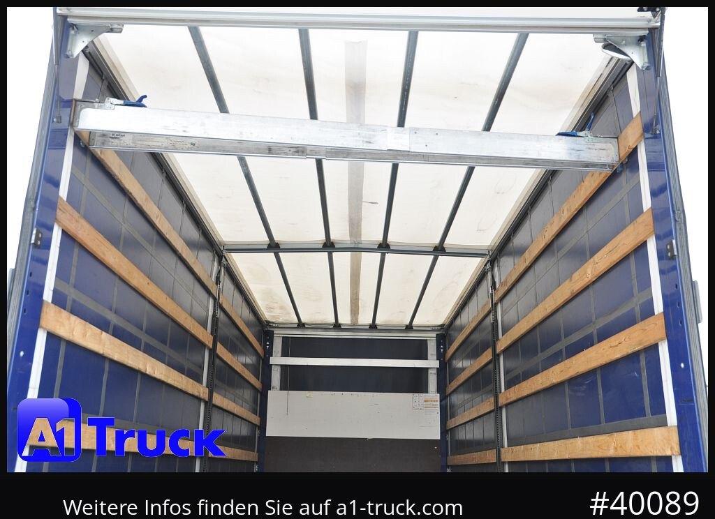 RENAULT D 240, 4x2, Ladebordwand, LBW, guter Zustand - Tent veoauto: pilt 4 RENAULT D 240, 4x2, Ladebordwand, LBW, guter Zustand - Tent veoauto: pilt 4
