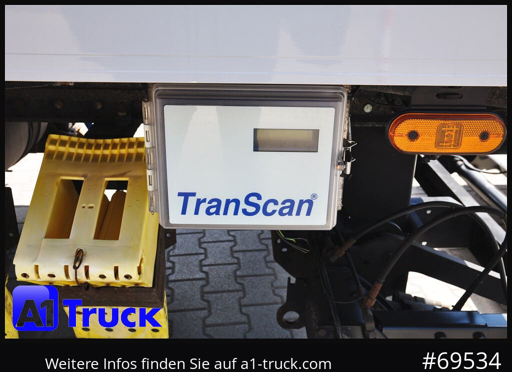 SCHMITZ ZKO 18 Tandem Carrier 850 U durchladbar - Külmikjärelhaagis: pilt 4 SCHMITZ ZKO 18 Tandem Carrier 850 U durchladbar - Külmikjärelhaagis: pilt 4