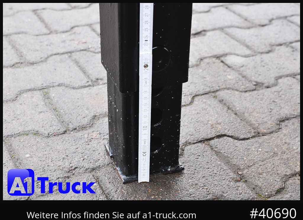 SPIER WB Koffer, 7,45, guter Zustand, verzinkt, Rolltor - Asenduskorpus - furgoon: pilt 3 SPIER WB Koffer, 7,45, guter Zustand, verzinkt, Rolltor - Asenduskorpus - furgoon: pilt 3