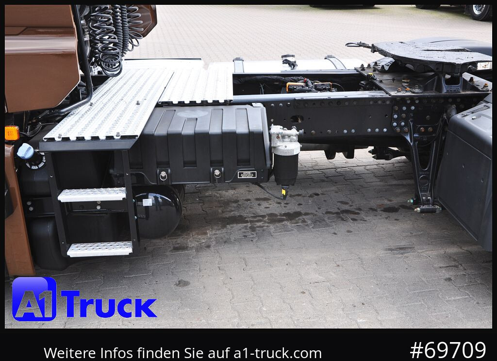 MAN TGX 18,470 BLS Intarder Standklima, Soundsysem - Sadulveok: pilt 2 MAN TGX 18,470 BLS Intarder Standklima, Soundsysem - Sadulveok: pilt 2