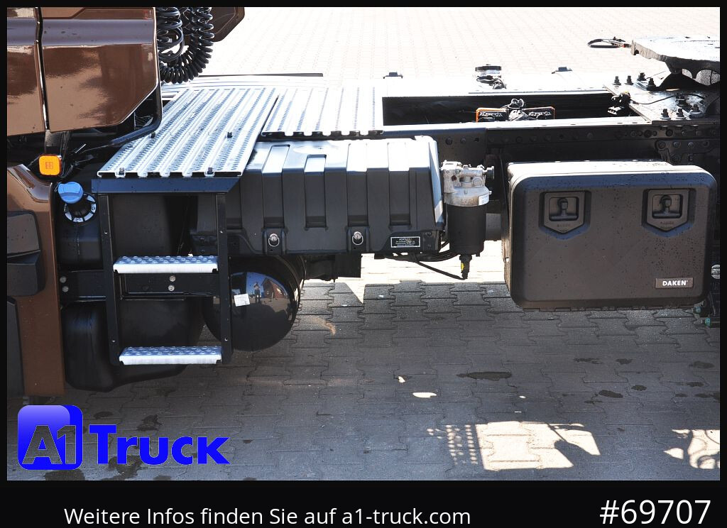 MAN TGX 18,480 BLS Intarder Standklima, Soundsysem - Sadulveok: pilt 2 MAN TGX 18,480 BLS Intarder Standklima, Soundsysem - Sadulveok: pilt 2
