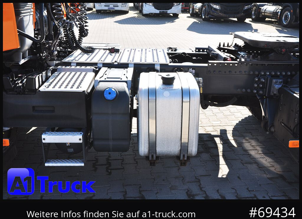 RENAULT C460, Hydraulik Navi, - Sadulveok: pilt 2 RENAULT C460, Hydraulik Navi, - Sadulveok: pilt 2