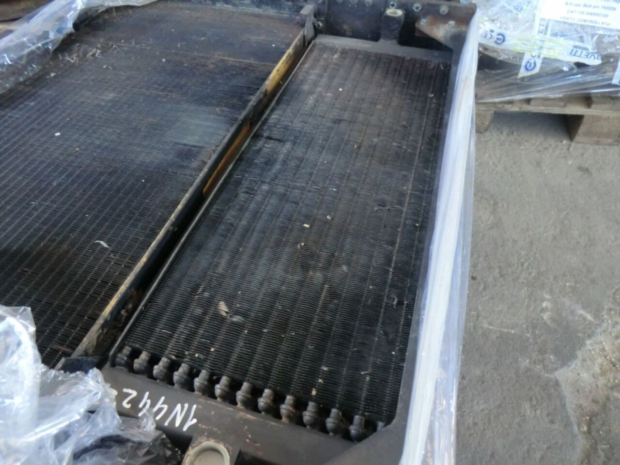 5Q9107 1N4422 Caterpillar 963C 2DS01270 - Kondensaator - Rataslaadur: pilt 3 5Q9107 1N4422 Caterpillar 963C 2DS01270 - Kondensaator - Rataslaadur: pilt 3