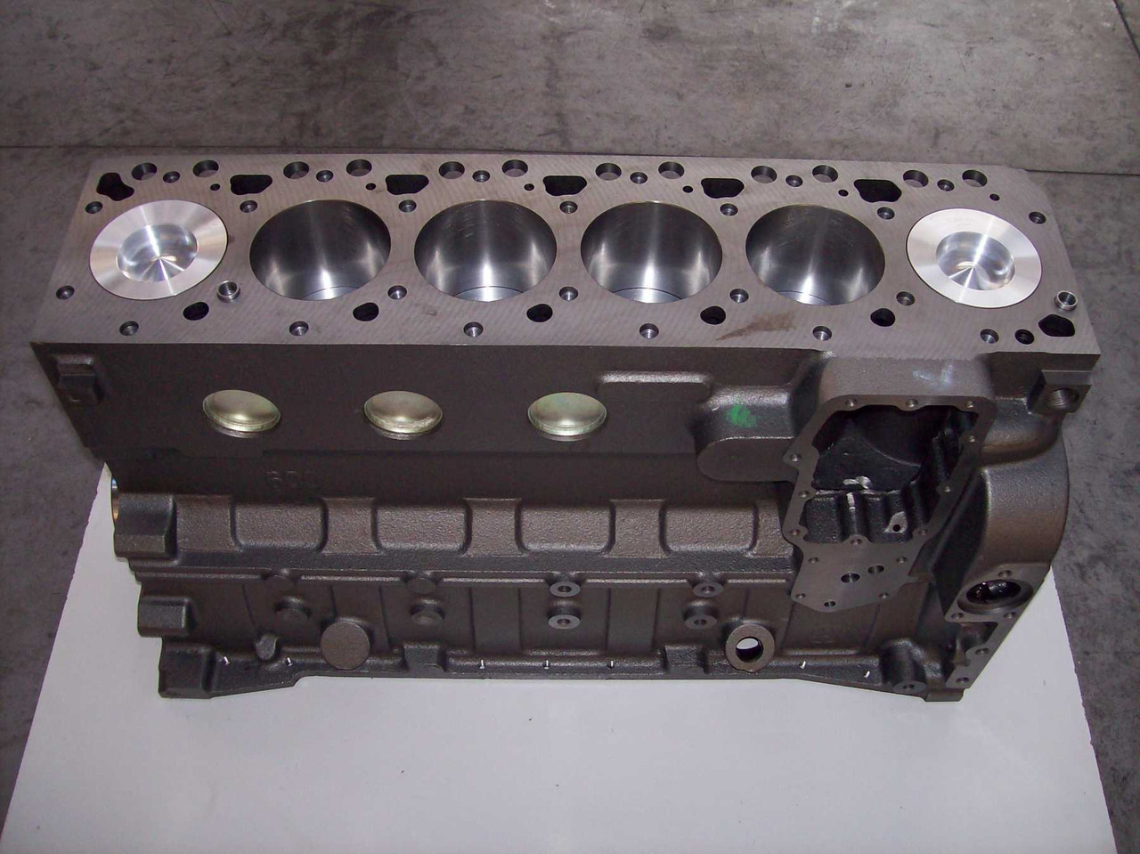CUMMINS SHORT BLOCK 6BT5.9 - Silindriplokk - Ehitusmasinad: pilt 1 CUMMINS SHORT BLOCK 6BT5.9 - Silindriplokk - Ehitusmasinad: pilt 1