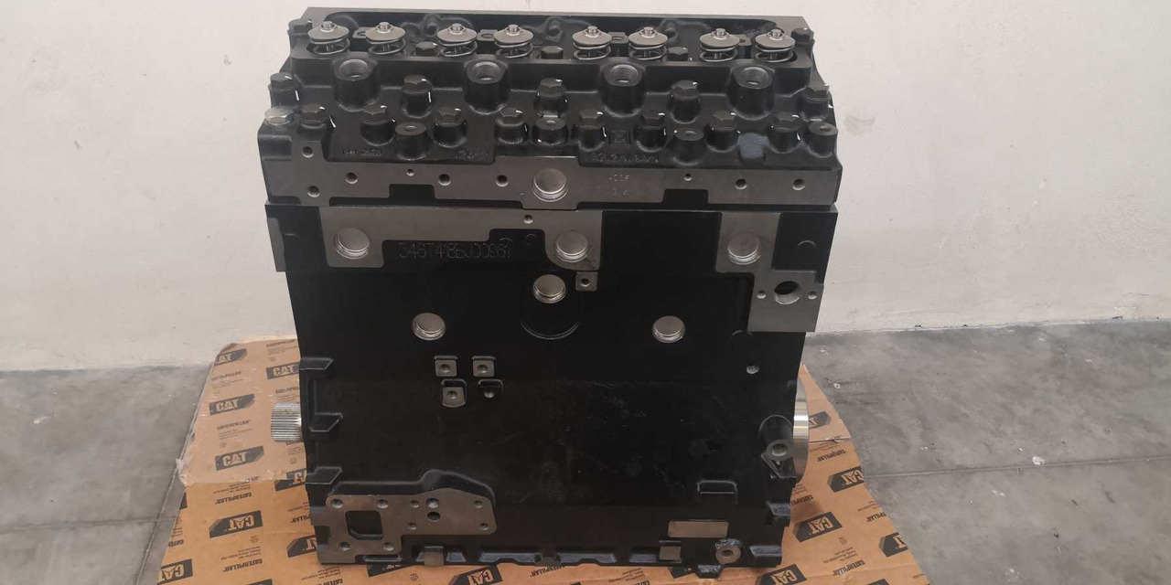 Caterpillar 3054T - Mootor - Ehitusmasinad: pilt 4 Caterpillar 3054T - Mootor - Ehitusmasinad: pilt 4
