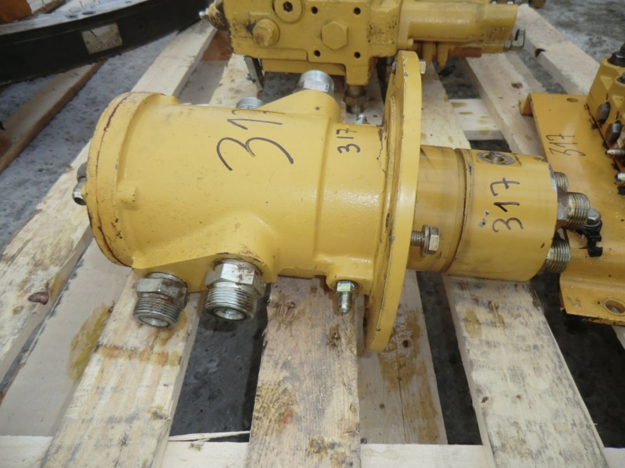 Caterpillar 317B LN Giunto rotante - Jõuülekanne - Ehitusmasinad: pilt 3 Caterpillar 317B LN Giunto rotante - Jõuülekanne - Ehitusmasinad: pilt 3