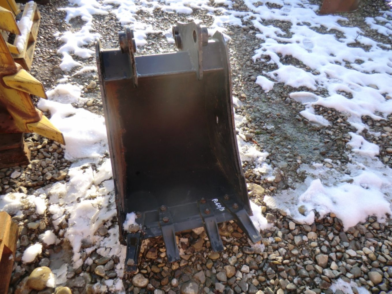 Caterpillar 428 Benna con denti per retroescavaore terna, larghezza mm 600, peso kg 170, anno di costruzione 03/06. - Ekskavaatori kopp: pilt 5 Caterpillar 428 Benna con denti per retroescavaore terna, larghezza mm 600, peso kg 170, anno di costruzione 03/06. - Ekskavaatori kopp: pilt 5