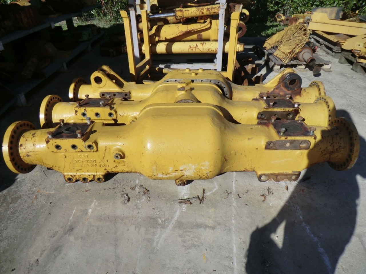 Caterpillar 735 ALLOGGIAMENTO ASSALE POSTERIORE - Tagatelg - Ehitusmasinad: pilt 2 Caterpillar 735 ALLOGGIAMENTO ASSALE POSTERIORE - Tagatelg - Ehitusmasinad: pilt 2