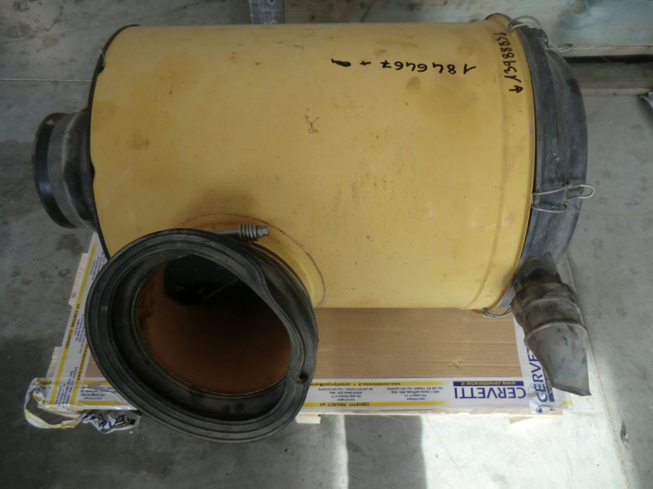 Caterpillar 735 Contenitore del filtro dell aria completo - Õhufilter - Ehitusmasinad: pilt 3 Caterpillar 735 Contenitore del filtro dell aria completo - Õhufilter - Ehitusmasinad: pilt 3