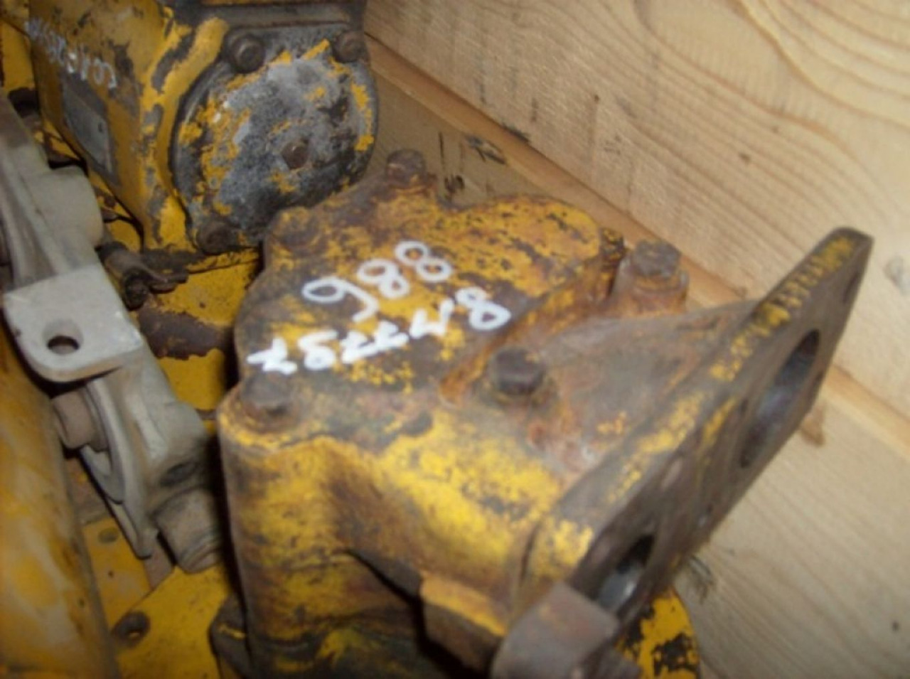 Caterpillar 988 POMPA DI TRASMISSIONE - Hüdrauliline pump - Ehitusmasinad: pilt 4 Caterpillar 988 POMPA DI TRASMISSIONE - Hüdrauliline pump - Ehitusmasinad: pilt 4