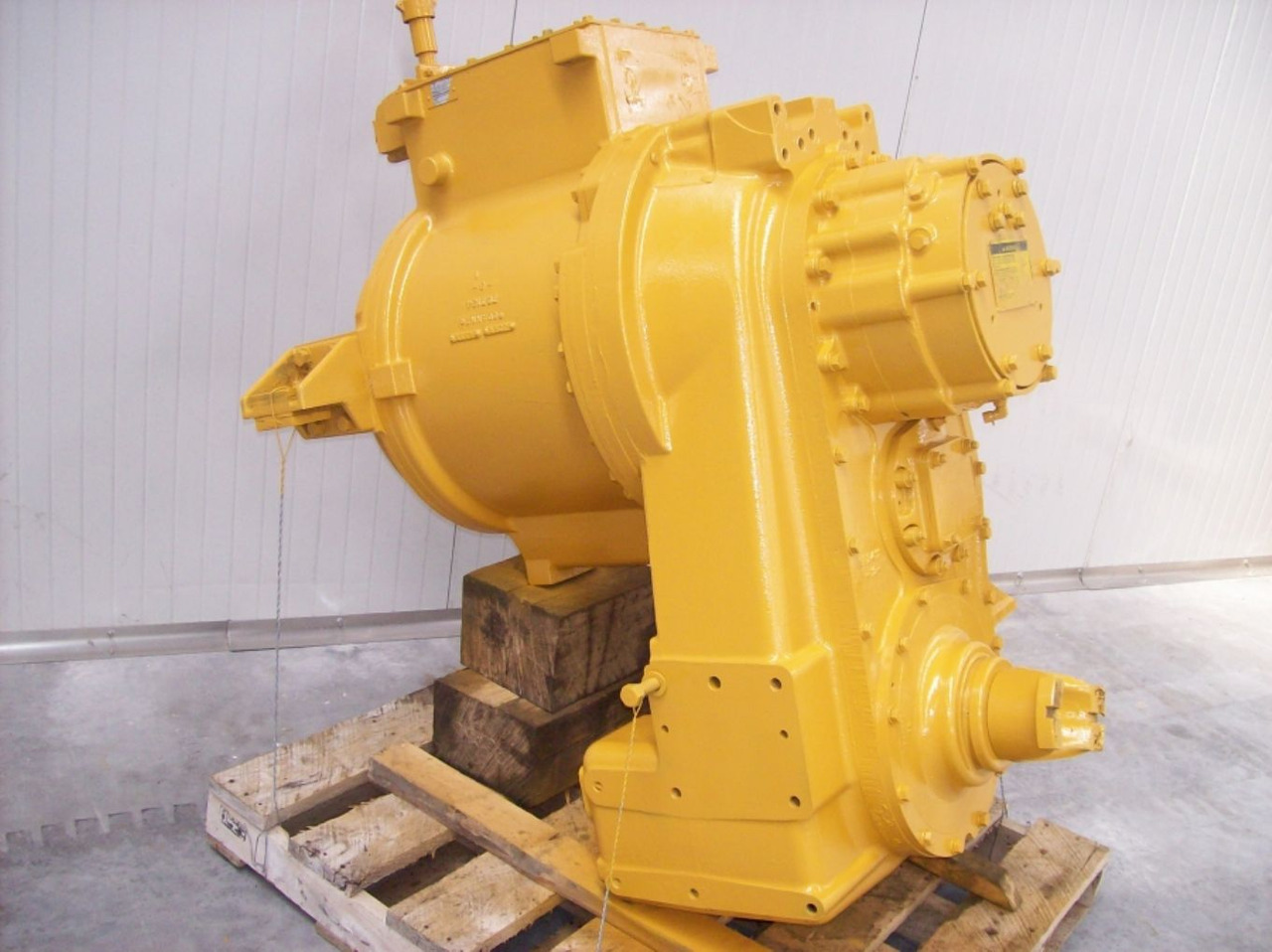 Caterpillar 988B Trasmissione completa di Transfer matricola 1JE02250. - Käigukast - Ehitusmasinad: pilt 1 Caterpillar 988B Trasmissione completa di Transfer matricola 1JE02250. - Käigukast - Ehitusmasinad: pilt 1