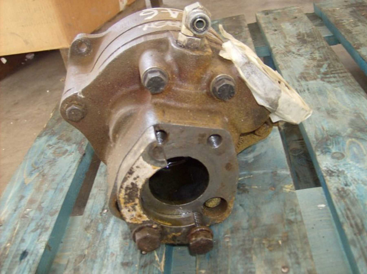 Caterpillar 988F II Pompa trasmissione - Hüdrauliline pump - Ehitusmasinad: pilt 3 Caterpillar 988F II Pompa trasmissione - Hüdrauliline pump - Ehitusmasinad: pilt 3