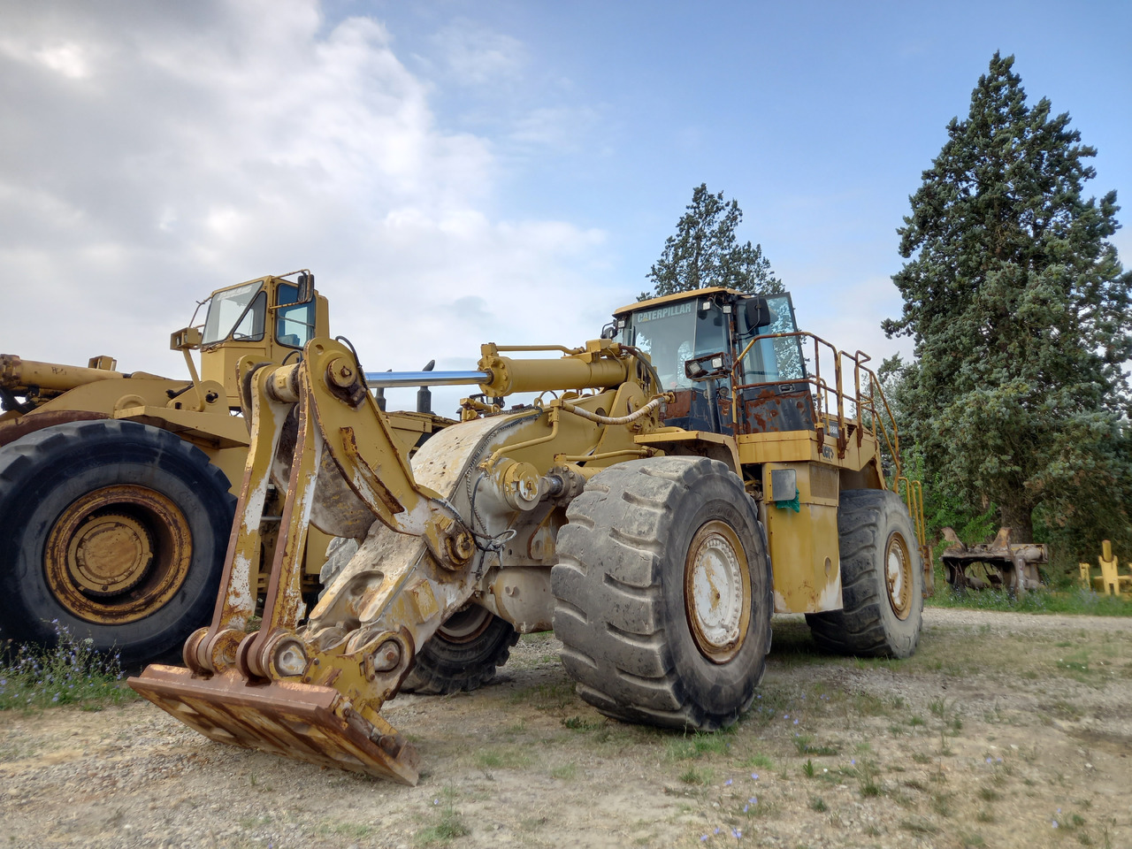 Caterpillar 988H Pala gommata 988H in buone condizione. - Rataslaadur: pilt 2 Caterpillar 988H Pala gommata 988H in buone condizione. - Rataslaadur: pilt 2
