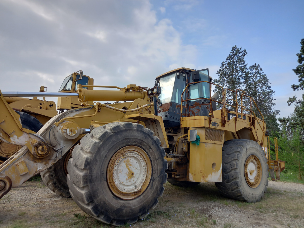 Caterpillar 988H Pala gommata 988H in buone condizione. - Rataslaadur: pilt 4 Caterpillar 988H Pala gommata 988H in buone condizione. - Rataslaadur: pilt 4