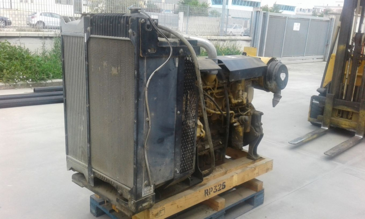 Caterpillar C6.6 Motore usato, nello stato in cui si trova. Preventivo per revisione su richiesta. - Mootor - Ehitusmasinad: pilt 3 Caterpillar C6.6 Motore usato, nello stato in cui si trova. Preventivo per revisione su richiesta. - Mootor - Ehitusmasinad: pilt 3