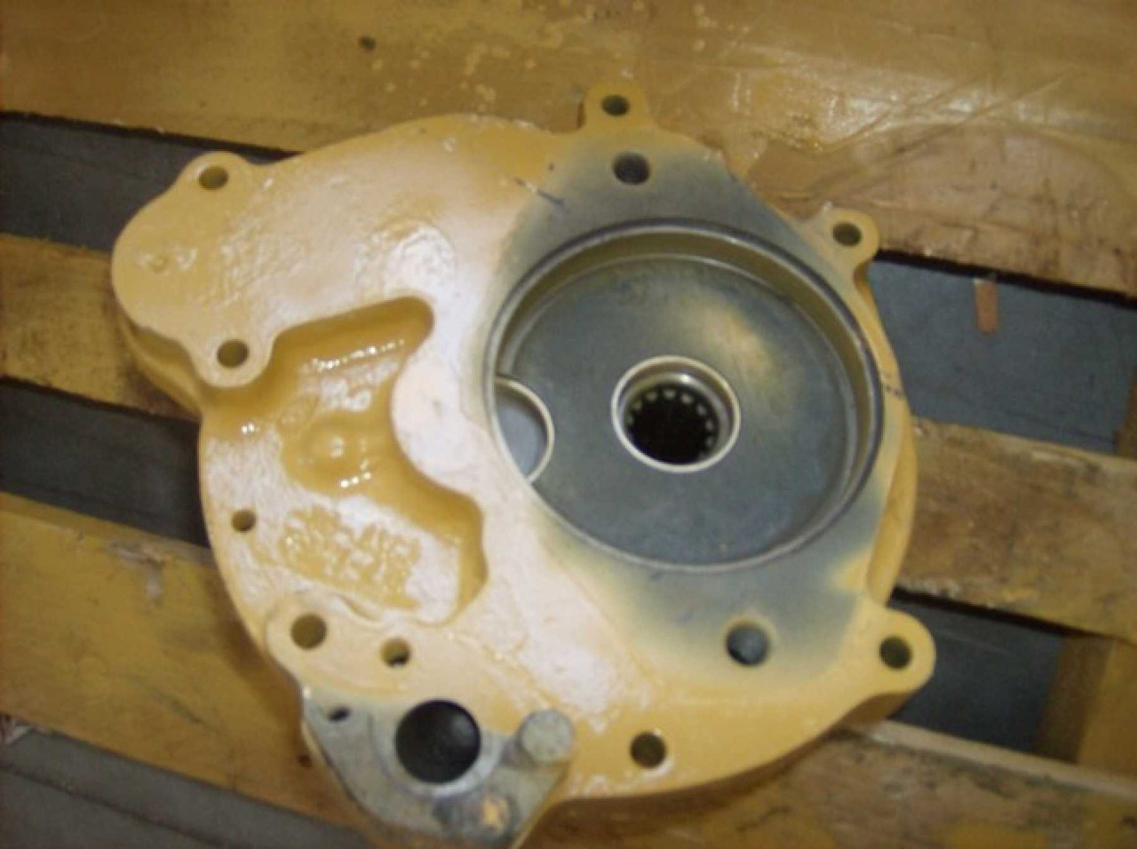 Caterpillar D300D POMPA DI TRASMISSIONE - Hüdrauliline pump - Ehitusmasinad: pilt 2 Caterpillar D300D POMPA DI TRASMISSIONE - Hüdrauliline pump - Ehitusmasinad: pilt 2