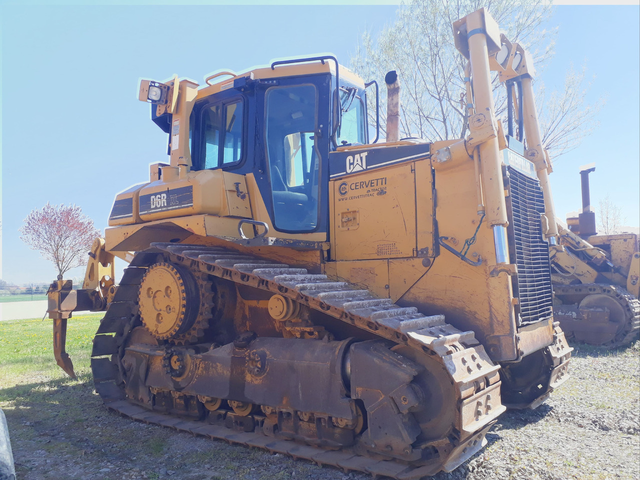 Caterpillar D6R II XL - Buldooser: pilt 4 Caterpillar D6R II XL - Buldooser: pilt 4