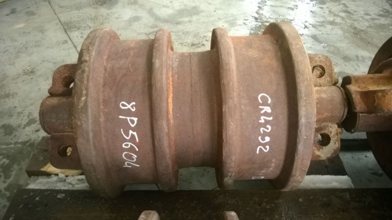 Caterpillar D9G D9H Rulli inferiori a doppia spalla. - Relsi vedaja - Ehitusmasinad: pilt 3 Caterpillar D9G D9H Rulli inferiori a doppia spalla. - Relsi vedaja - Ehitusmasinad: pilt 3