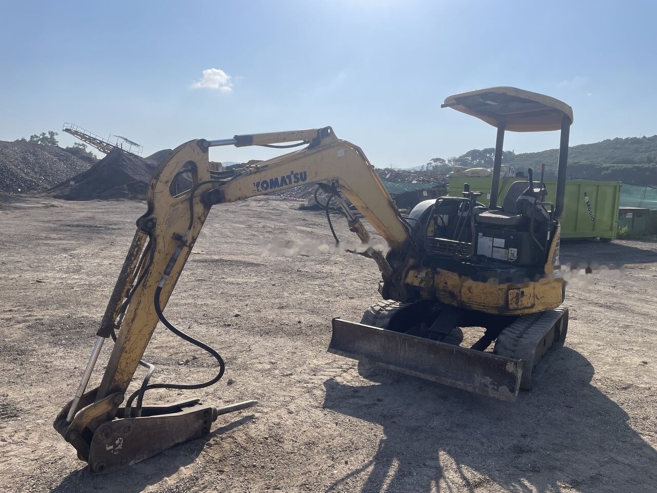 Komatsu PC27MR-2 - Miniekskavaator: pilt 3 Komatsu PC27MR-2 - Miniekskavaator: pilt 3