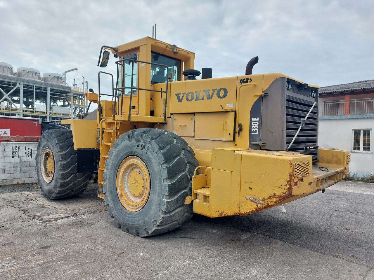 VOLVO L330E HDBH - Rataslaadur: pilt 5 VOLVO L330E HDBH - Rataslaadur: pilt 5