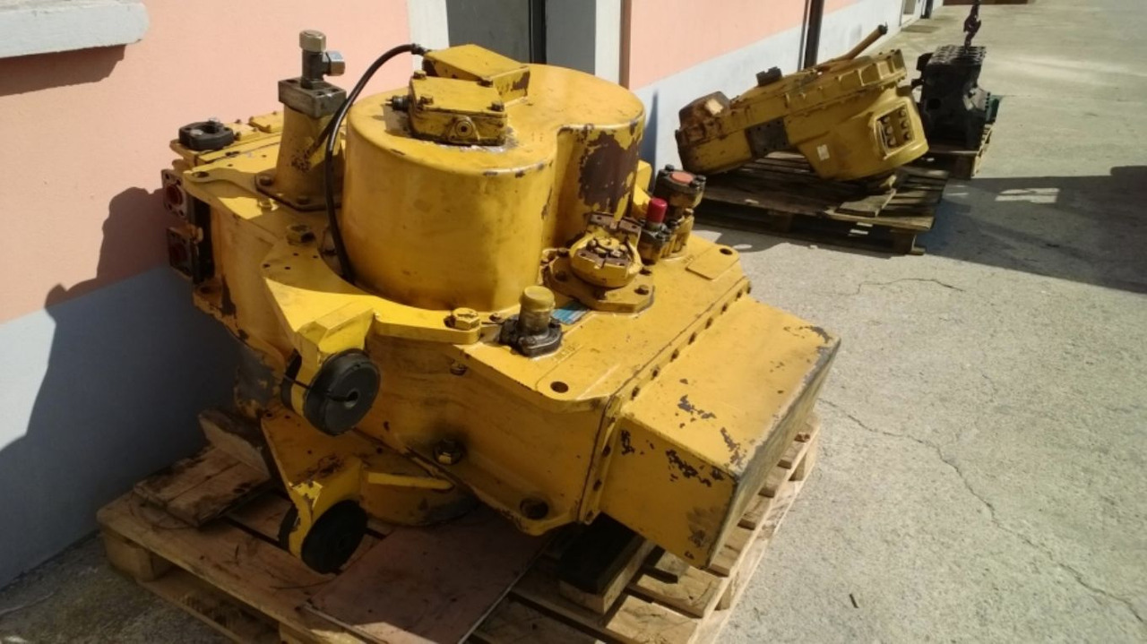 VOLVO L330E Trasmissione revisionata. - Käigukast - Ehitusmasinad: pilt 2 VOLVO L330E Trasmissione revisionata. - Käigukast - Ehitusmasinad: pilt 2