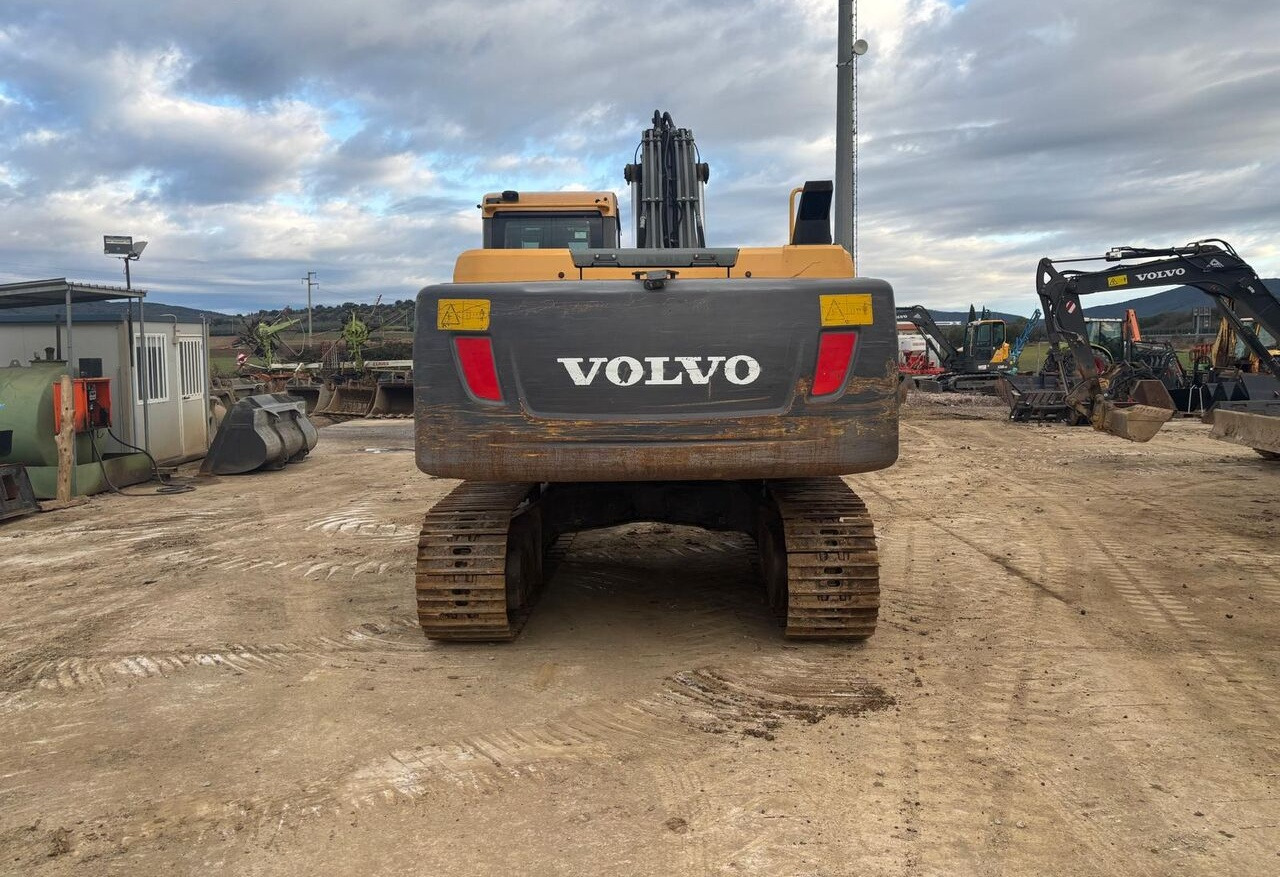 Volvo EC220DNL - Lintekskavaator: pilt 4 Volvo EC220DNL - Lintekskavaator: pilt 4