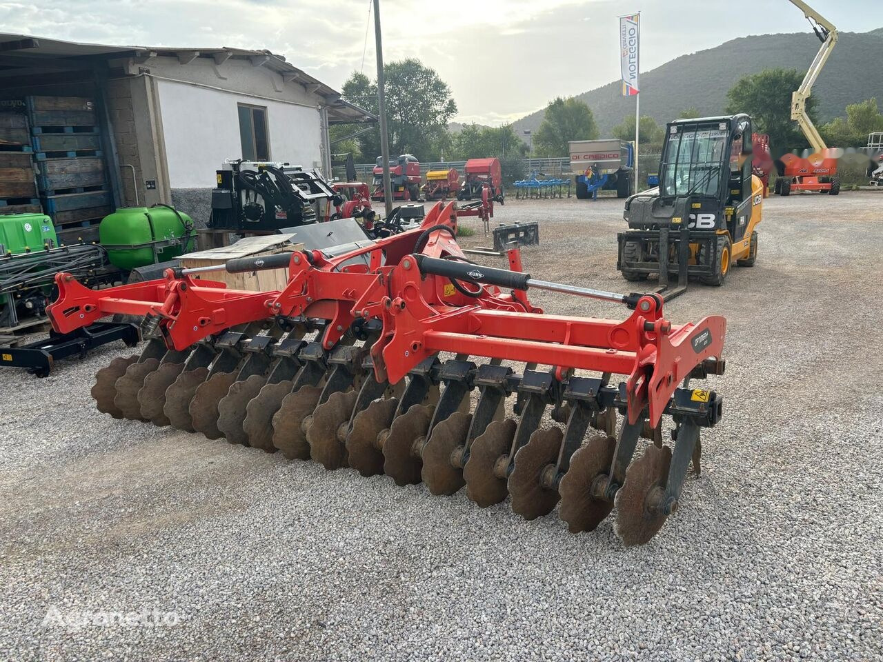 Kuhn OPTIMER +403R - Ketasäke: pilt 1 Kuhn OPTIMER +403R - Ketasäke: pilt 1
