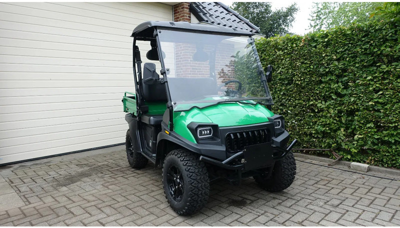 FRISIAN FM40 - Puksiirtraktor: pilt 2 FRISIAN FM40 - Puksiirtraktor: pilt 2