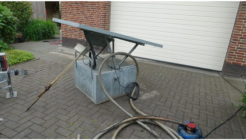 Plasdraspomp op aanhangwagen afzetbaar - Traktorilt tõusev pritsija: pilt 4 Plasdraspomp op aanhangwagen afzetbaar - Traktorilt tõusev pritsija: pilt 4