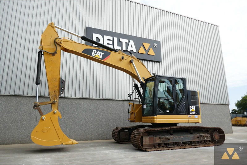 Caterpillar 325F LCR - Lintekskavaator: pilt 3 Caterpillar 325F LCR - Lintekskavaator: pilt 3