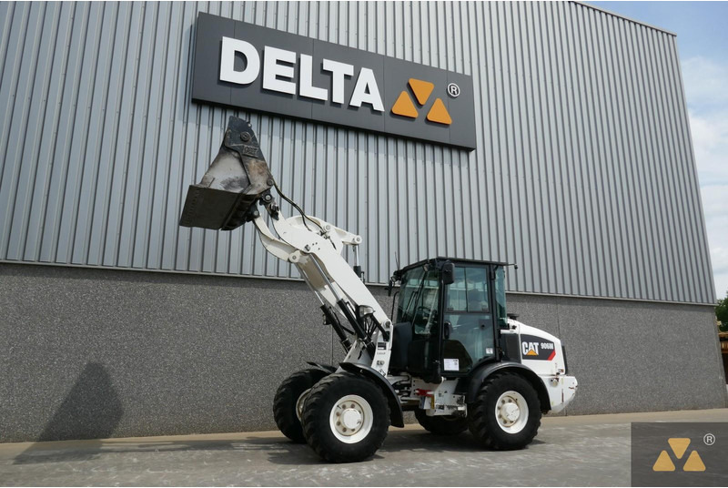 Caterpillar 906M - Rataslaadur: pilt 3 Caterpillar 906M - Rataslaadur: pilt 3