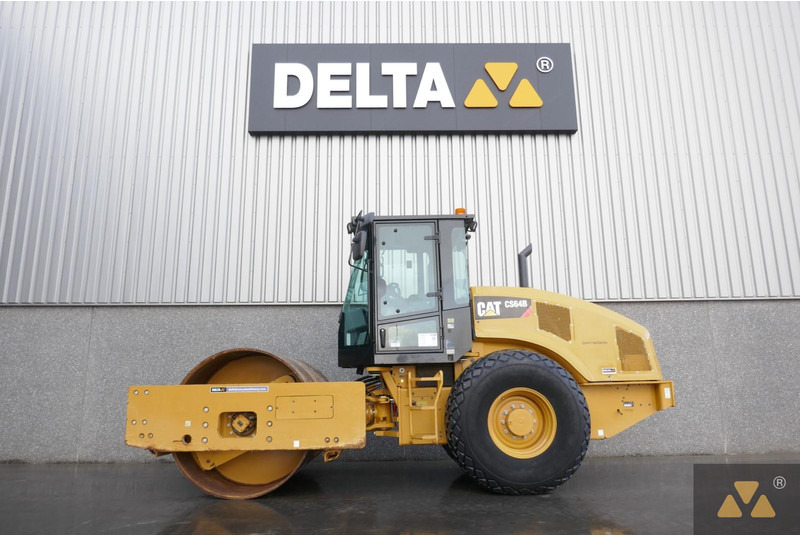 Caterpillar CS64B - Rullija: pilt 1 Caterpillar CS64B - Rullija: pilt 1
