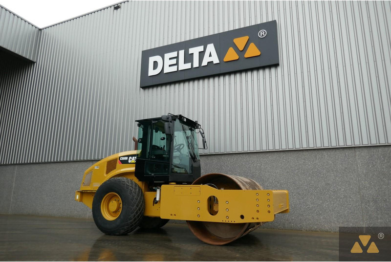 Caterpillar CS68B - Rullija: pilt 3 Caterpillar CS68B - Rullija: pilt 3