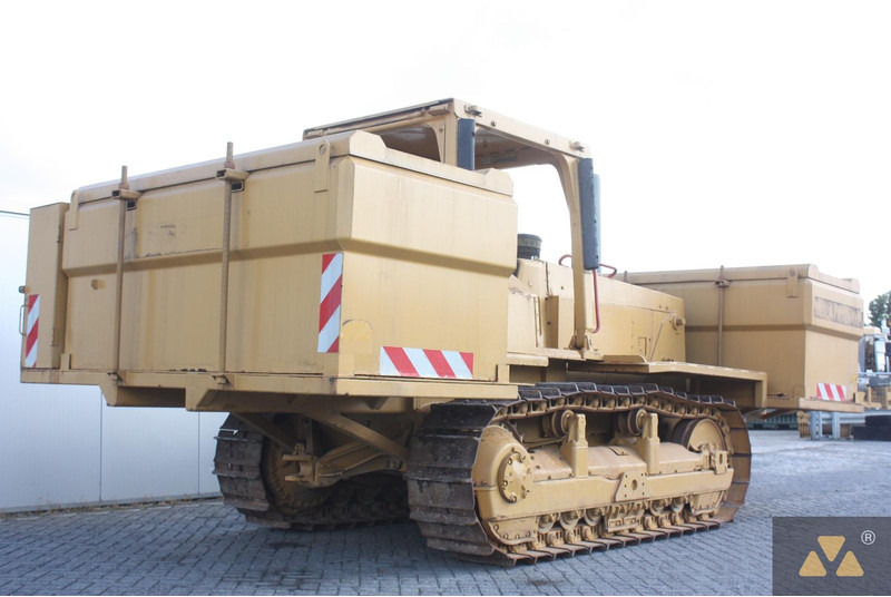 Caterpillar D6E Fuel tanker - Tsisternauto: pilt 5 Caterpillar D6E Fuel tanker - Tsisternauto: pilt 5