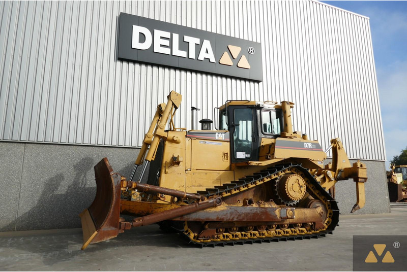 Caterpillar D7R XR Series II - Buldooser: pilt 4 Caterpillar D7R XR Series II - Buldooser: pilt 4
