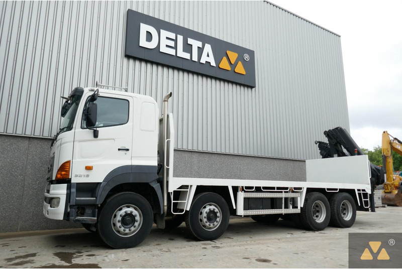 Hino 700FY crane - Kraanaga veoauto: pilt 4 Hino 700FY crane - Kraanaga veoauto: pilt 4