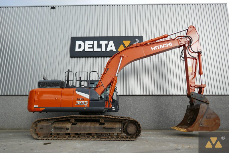 Hitachi ZX300LC-7 - Lintekskavaator: pilt 2 Hitachi ZX300LC-7 - Lintekskavaator: pilt 2