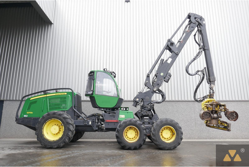 John Deere 1270E - Metsakoristaja: pilt 2 John Deere 1270E - Metsakoristaja: pilt 2