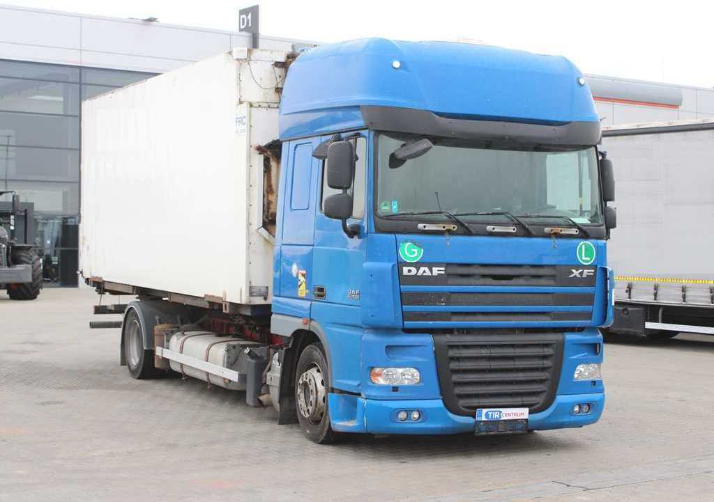 DAF XF 105.410, BDF, INDEPENDENT AIR CONDITIONING, CARRIER, AIR SUSPENSION - Külmutiga veoauto: pilt 3 DAF XF 105.410, BDF, INDEPENDENT AIR CONDITIONING, CARRIER, AIR SUSPENSION - Külmutiga veoauto: pilt 3