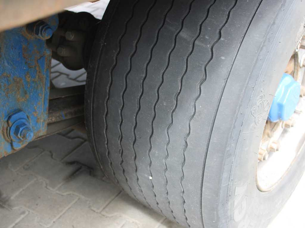 Tentpoolhaagis Krone SD, LIFTING AXLE, LOWDECK, LIFTING ROOF: pilt 12