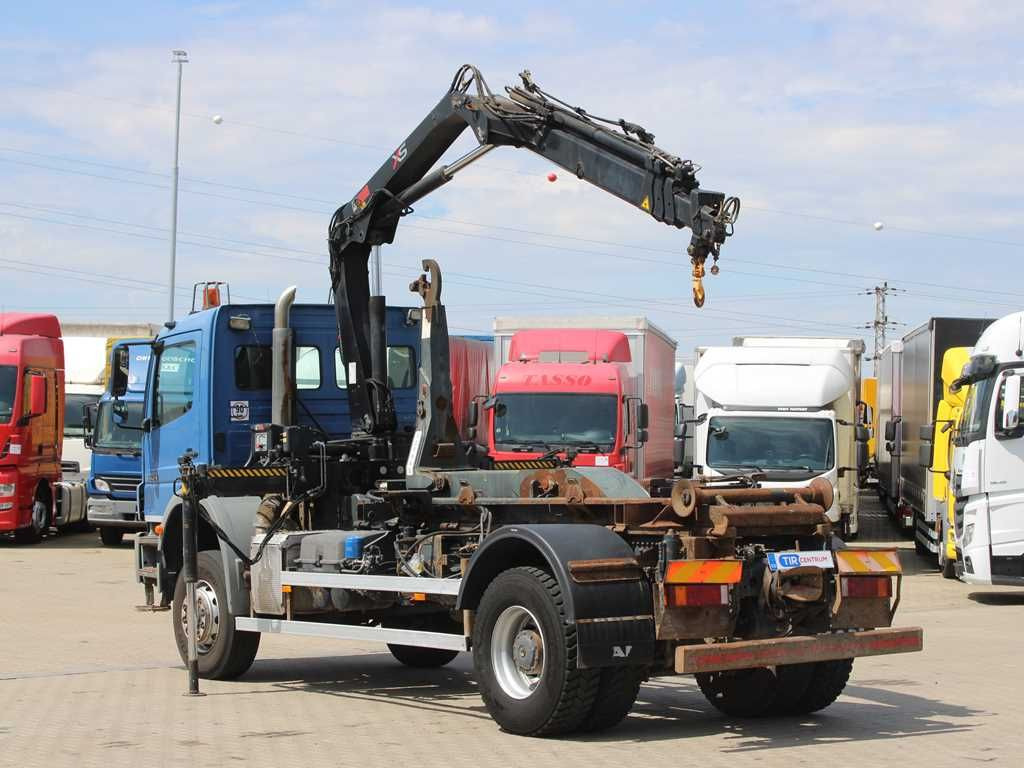 Mercedes-Benz AXOR 1824, CRANE HIAB 099B-3 DUO, 4x4 - Kraanaga veoauto: pilt 4 Mercedes-Benz AXOR 1824, CRANE HIAB 099B-3 DUO, 4x4 - Kraanaga veoauto: pilt 4