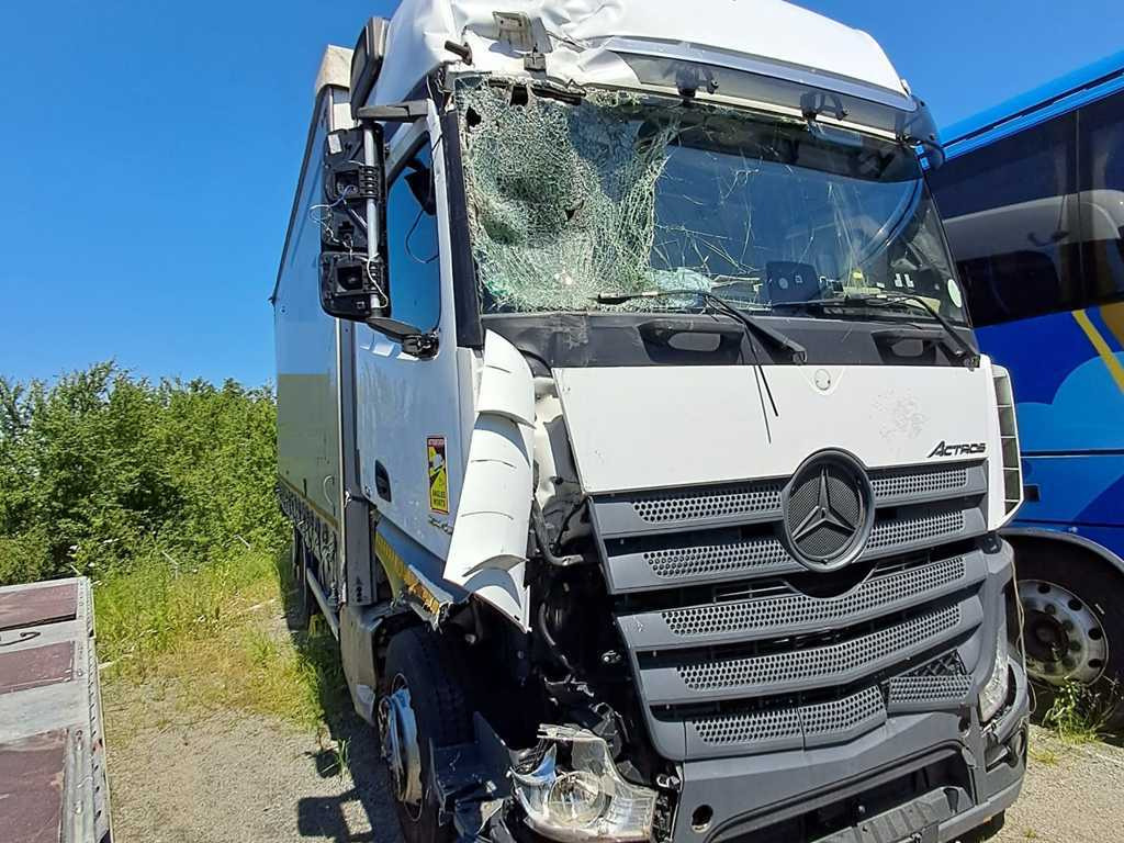 Mercedes-Benz Actros 2542, 6X2 + PANAV TVK18M - Tent veoauto: pilt 4 Mercedes-Benz Actros 2542, 6X2 + PANAV TVK18M - Tent veoauto: pilt 4
