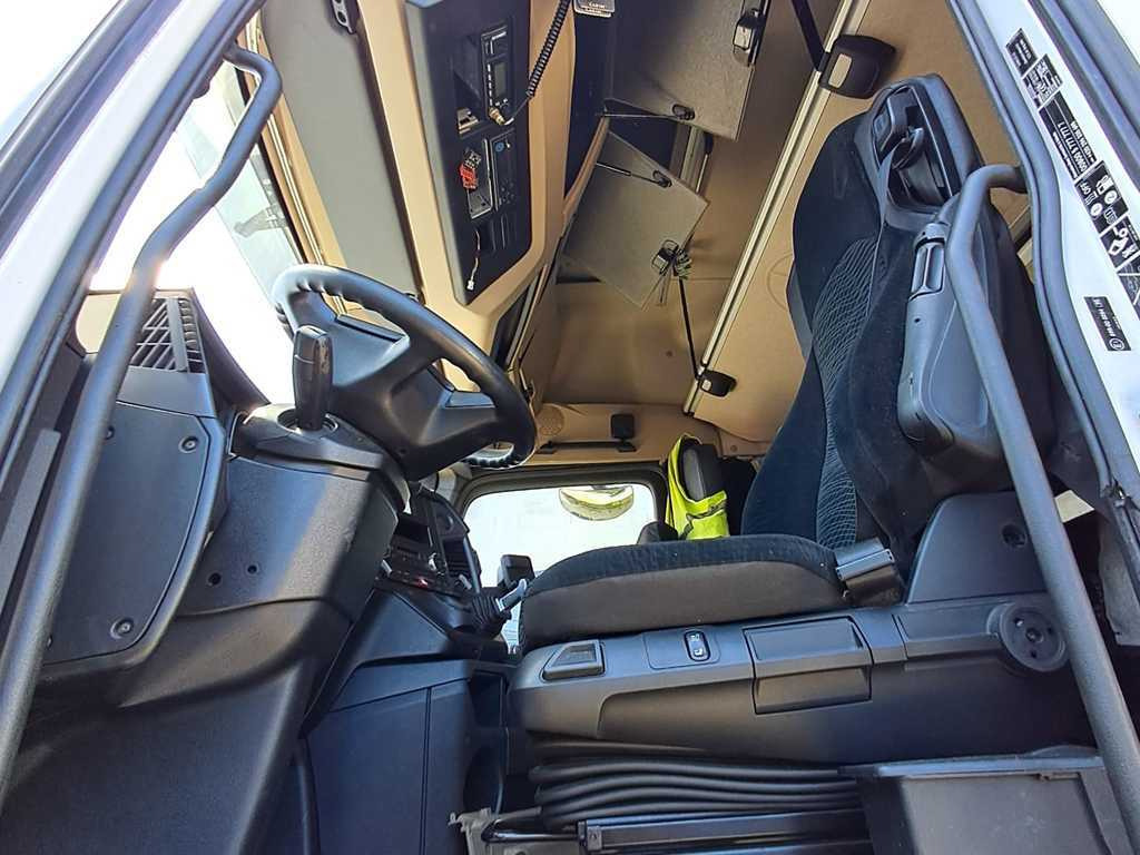 Mercedes-Benz Actros 2542, 6X2 + PANAV TVK18M - Tent veoauto: pilt 5 Mercedes-Benz Actros 2542, 6X2 + PANAV TVK18M - Tent veoauto: pilt 5