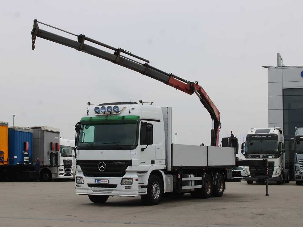 Mercedes-Benz Actros 2644, 6X4, EURO 4, HYDRAULIC ARM FASSI F210 - Madelveok/ Platvormveok, Kraanaga veoauto: pilt 1 Mercedes-Benz Actros 2644, 6X4, EURO 4, HYDRAULIC ARM FASSI F210 - Madelveok/ Platvormveok, Kraanaga veoauto: pilt 1