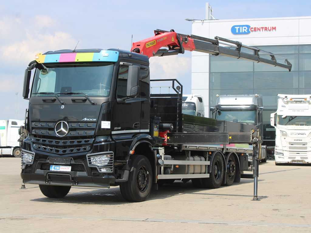 Mercedes-Benz Arocs 2542, 6X2, EURO 6, SIDE PANEL, NAVIGATION, CAMERA, PALFINGER PK 24.001 SLD5 - Madelveok/ Platvormveok, Kraanaga veoauto: pilt 1 Mercedes-Benz Arocs 2542, 6X2, EURO 6, SIDE PANEL, NAVIGATION, CAMERA, PALFINGER PK 24.001 SLD5 - Madelveok/ Platvormveok, Kraanaga veoauto: pilt 1