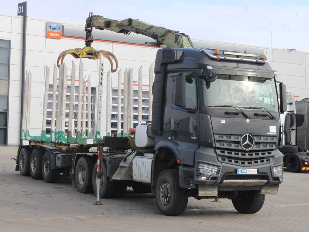 Mercedes-Benz Arocs 3351, 6x6, HYDRAULIC ARM LOGLIFT ET450, TIRES 80% + DOLL (2017) - Metsaveok, Kraanaga veoauto: pilt 3 Mercedes-Benz Arocs 3351, 6x6, HYDRAULIC ARM LOGLIFT ET450, TIRES 80% + DOLL (2017) - Metsaveok, Kraanaga veoauto: pilt 3