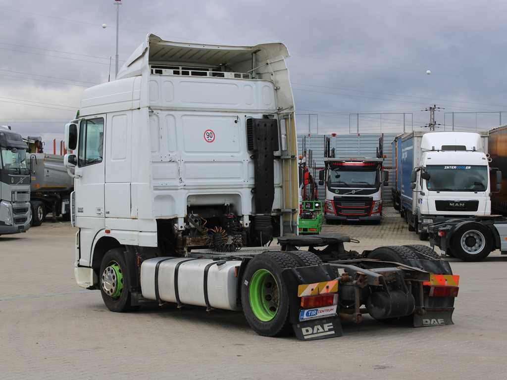 DAF XF 460, EURO 5, LOWDECK, TIRES 80% - Sadulveok: pilt 5 DAF XF 460, EURO 5, LOWDECK, TIRES 80% - Sadulveok: pilt 5